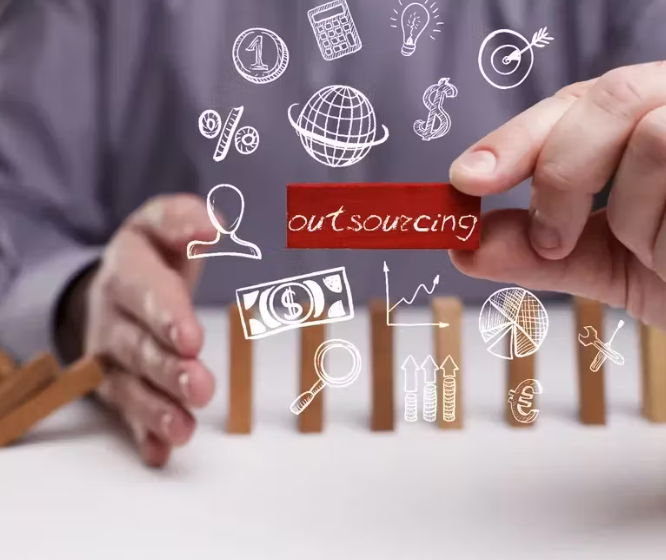 Top 10 Reasons to Outsource React Development for Your Startup