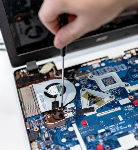 7 Key Tips for Selecting the Right Computer Repair Service